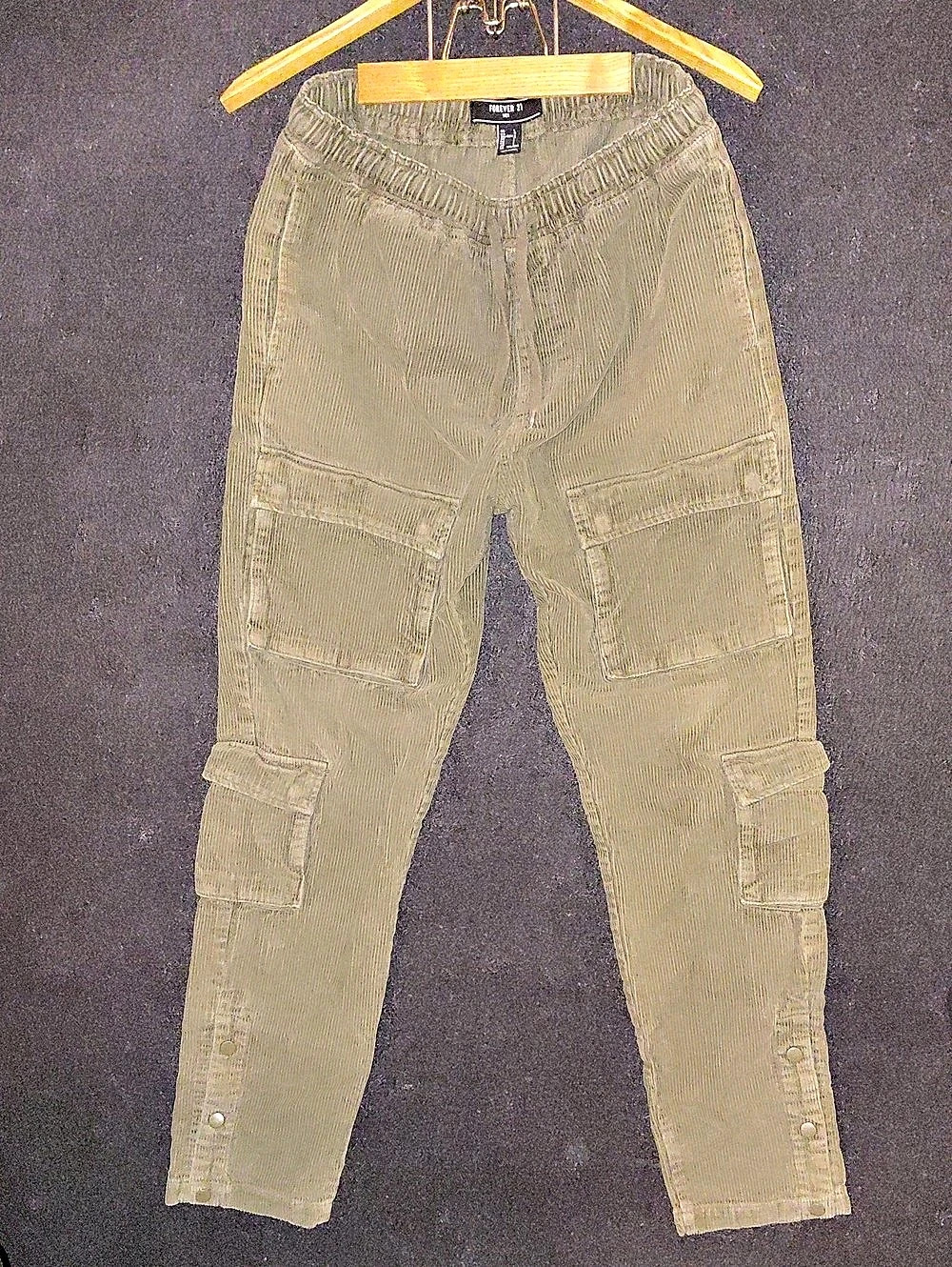 Forever 21 Men's Cargo Pants Olive Size Large
